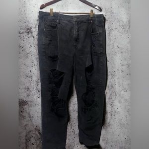 American Eagle Comfort Stretch Waistband Black Distressed Mom Jean